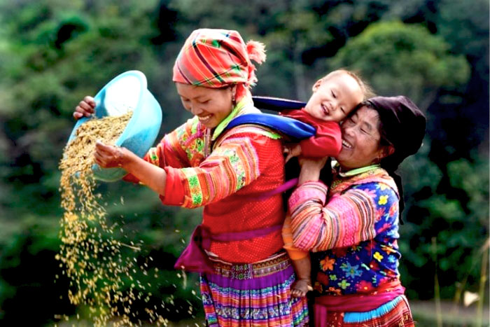 The energetic smiles of the people Ha Giang, Vietnam